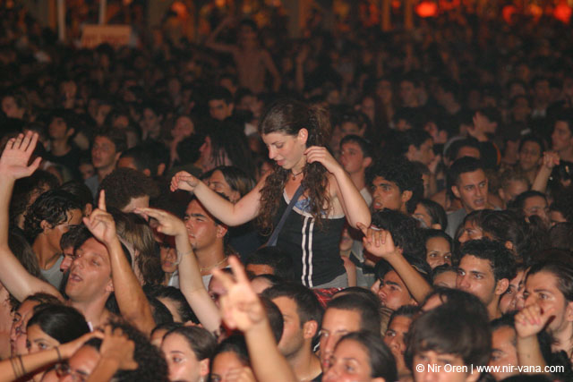 Hayehudim / July 2004