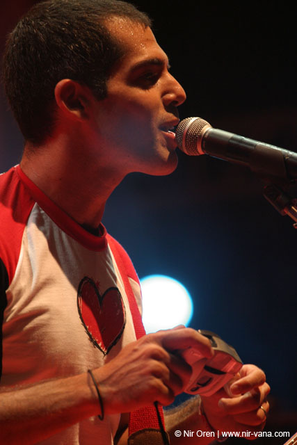 Hayehudim live in Nizanim / August 2004