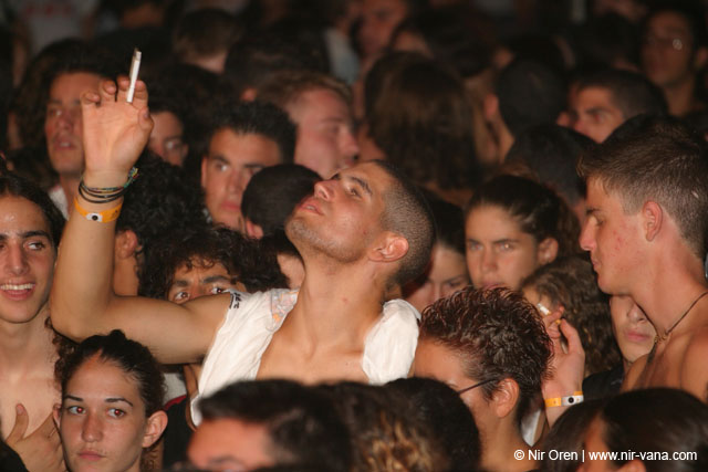 Hayehudim live in Nizanim / August 2004