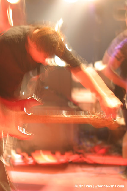 Hayehudim live in Nizanim / August 2004
