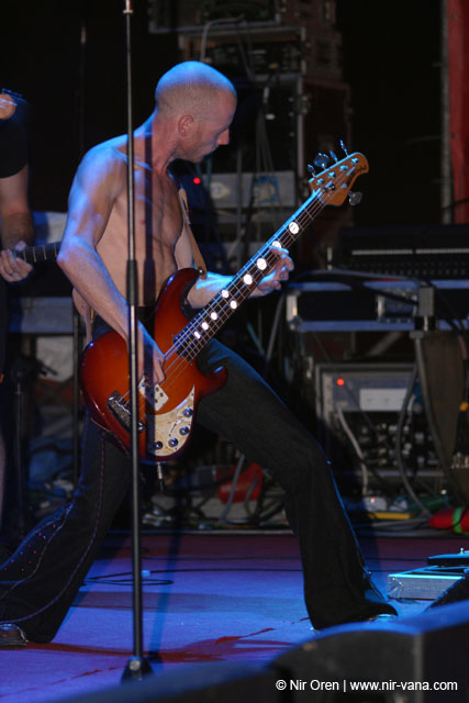 Hayehudim live in Nizanim / August 2004