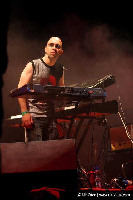 Hayehudim live in Nizanim / August 2004