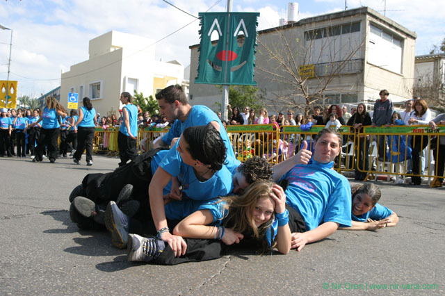 Adloyada in Hulon / March 2004