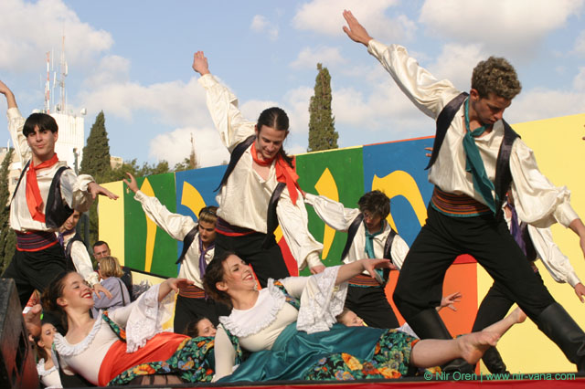 Adloyada in Hulon / March 2004