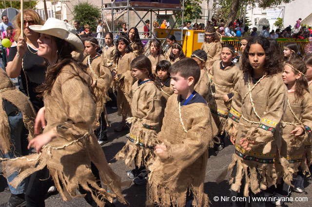 Adloyada (Purim Disguises Parade) in Hulon
