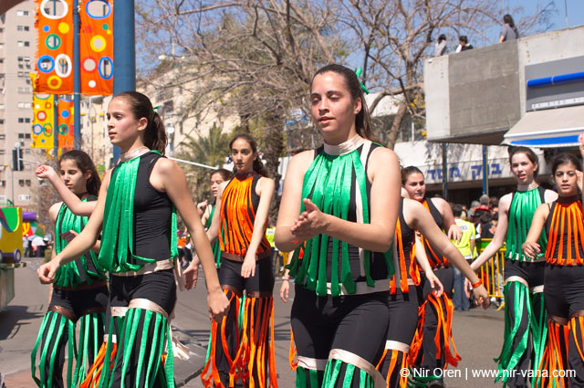 Adloyada (Purim Disguises Parade) in Hulon