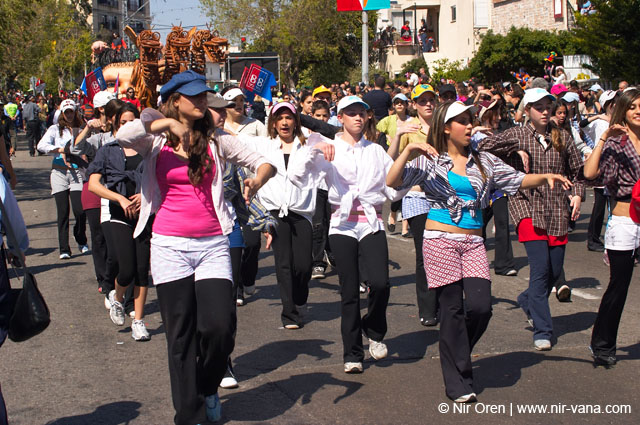 Adloyada (Purim Disguises Parade) in Hulon
