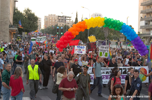 Jerusalem Gay Pride Parade / June 2005
