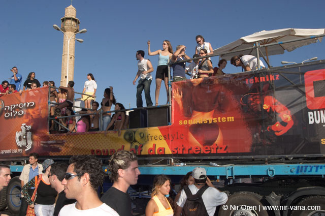 Tel Aviv Love Parade / October 2004