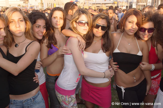 Tel Aviv Love Parade / October 2004