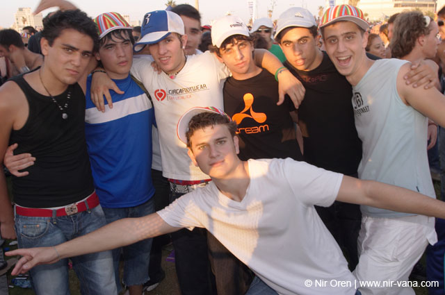 Tel Aviv Love Parade / October 2004