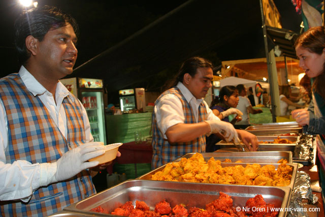 "Taam Hair" food fair / June 2004