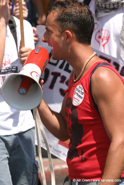 Tel Aviv pride parade / June 2004