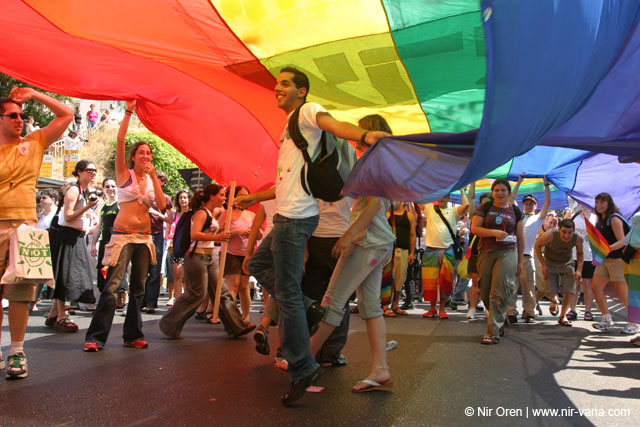 Tel Aviv pride parade / June 2004
