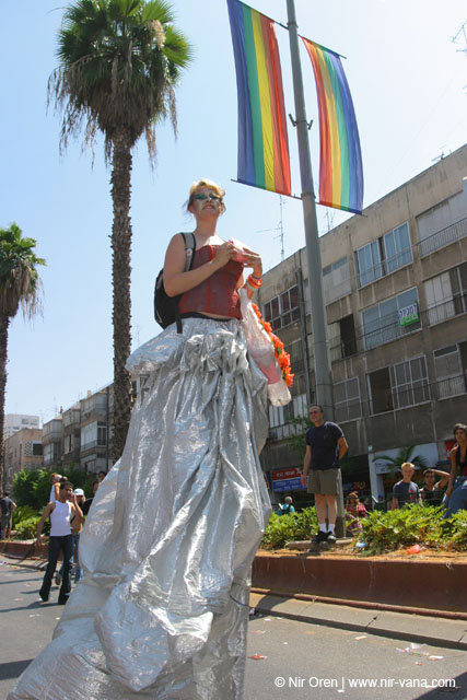 Tel Aviv pride parade / June 2004