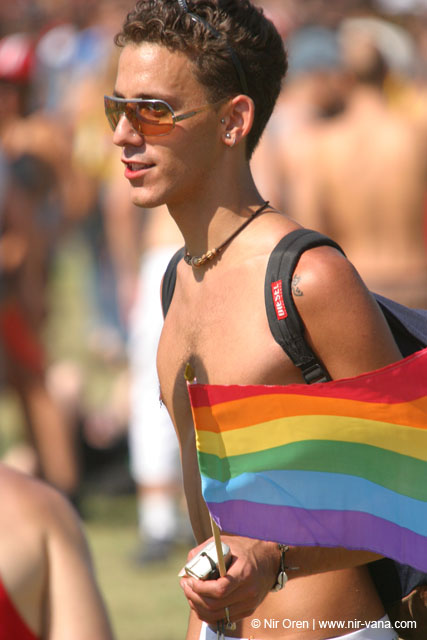 Tel Aviv pride parade / June 2004