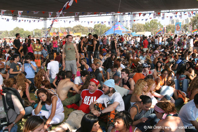 Tel Aviv pride parade / June 2004