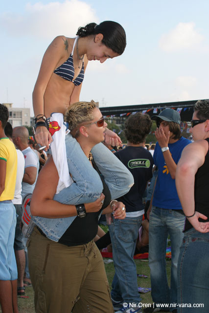 Tel Aviv pride parade / June 2004