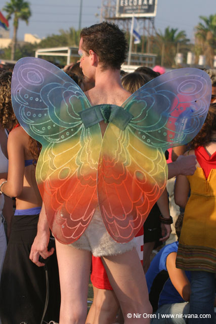Tel Aviv pride parade / June 2004
