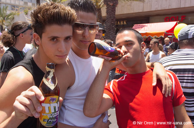 Tel Aviv Gay Pride Parade / June 2005