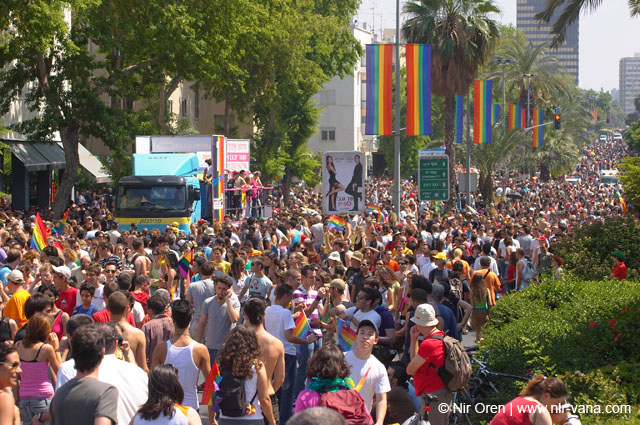 Tel Aviv Gay Pride Parade / June 2005