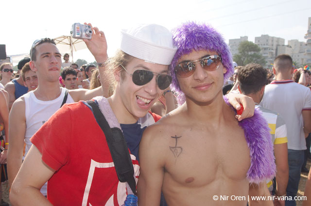 Tel Aviv Gay Pride Parade / June 2005