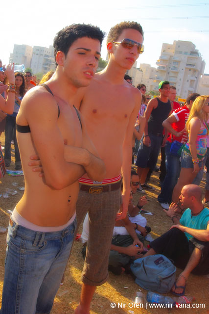 Tel Aviv Gay Pride Parade / June 2005