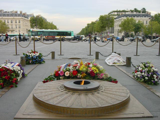P2135 Beneath Arc de Triomphe