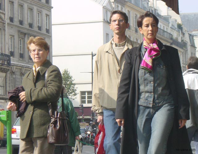 P0732 People in Le Marais