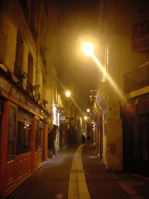 P0313 Quartier Latin late at night