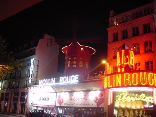 P1535 Moulin Rouge