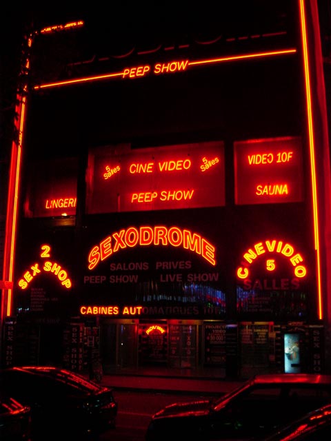 P1562 Sex Shows near Place Pigalle