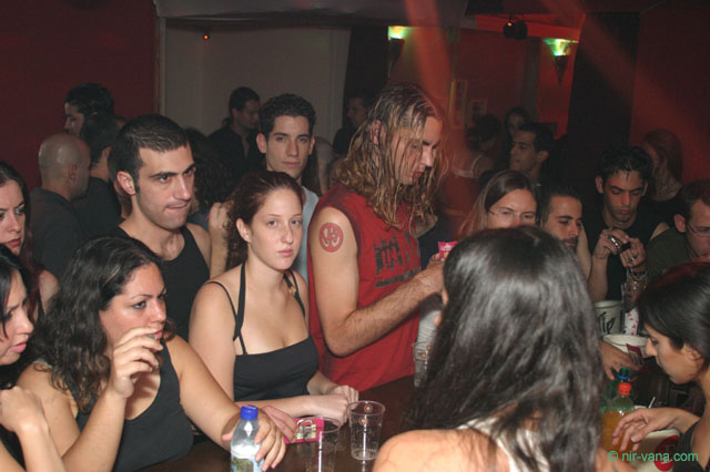 The alternative line @ The Azimut 17.10.03