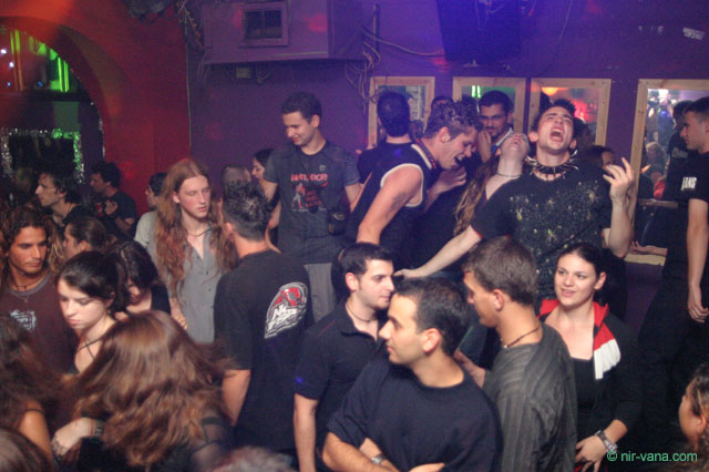 The alternative line @ The Azimut 17.10.03