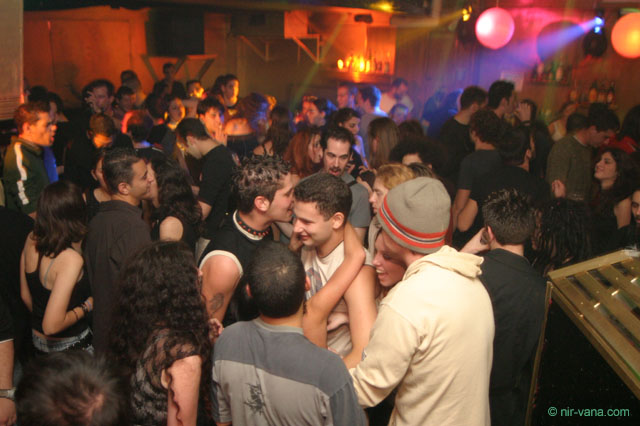 Alternative Friday @ The Azimut / 28.11.03