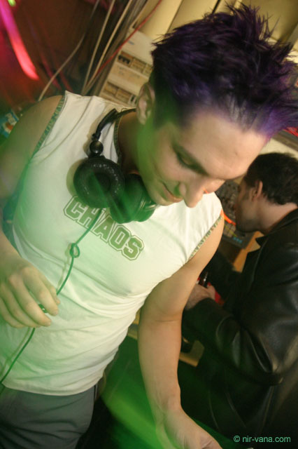Alternative Friday @ The Azimut / 28.11.03