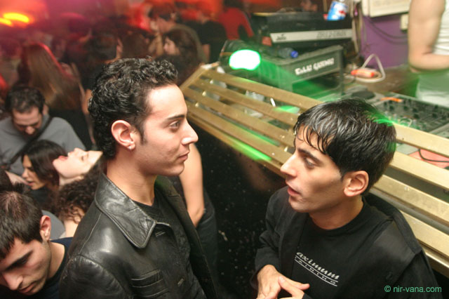 Alternative Friday @ The Azimut / 28.11.03