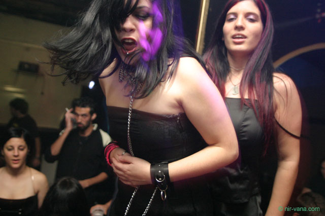 Alternative Friday @ The Azimut / 28.11.03