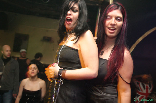 Alternative Friday @ The Azimut / 28.11.03
