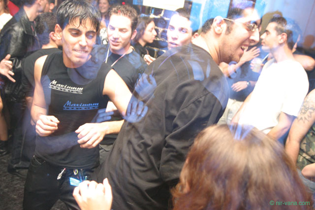 Alternative Friday @ The Azimut / 28.11.03