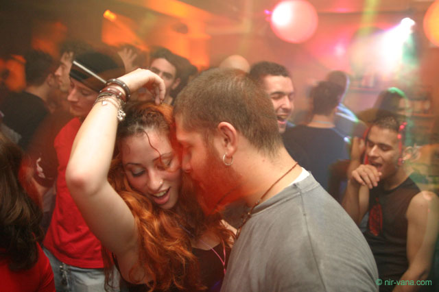 Alternative Friday @ The Azimut / 28.11.03