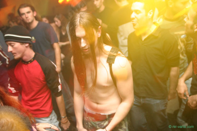 Alternative Friday @ The Azimut / 28.11.03