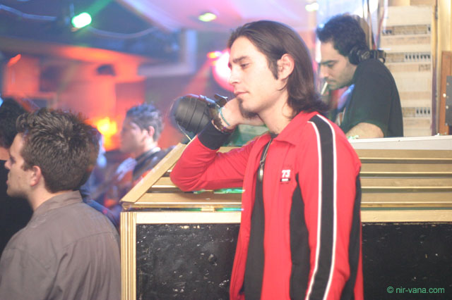 Alternative Friday @ The Azimut / 28.11.03