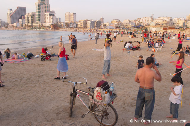 Summer 2005 in Tel Aviv Beaches