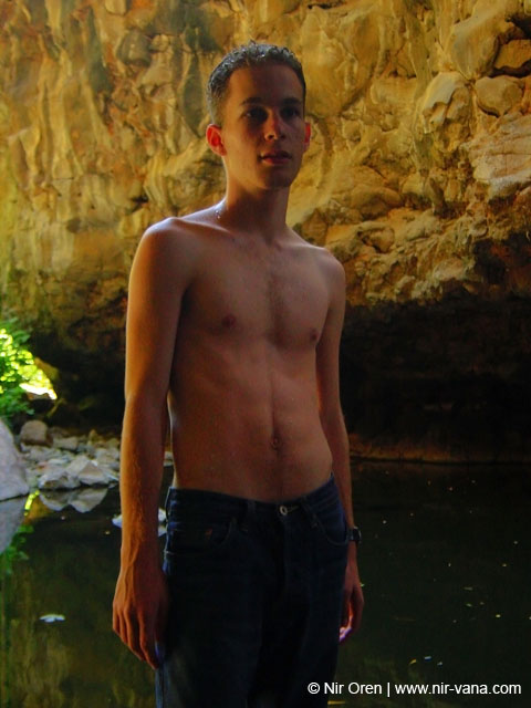 Rappelling Trek in Zavitan Stream Black Canyon