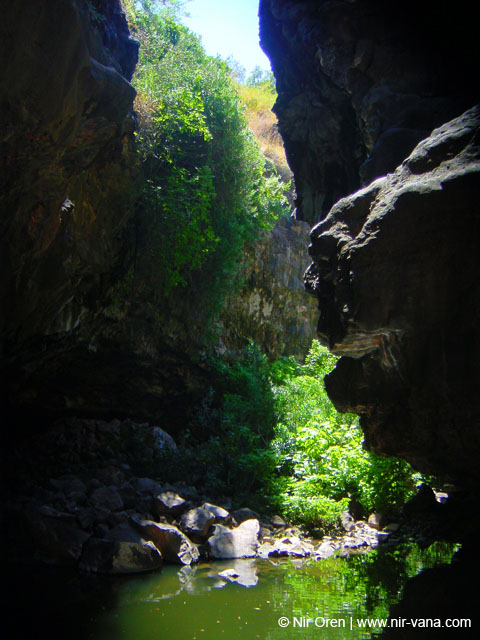 Rappelling Trek in Zavitan Stream Black Canyon