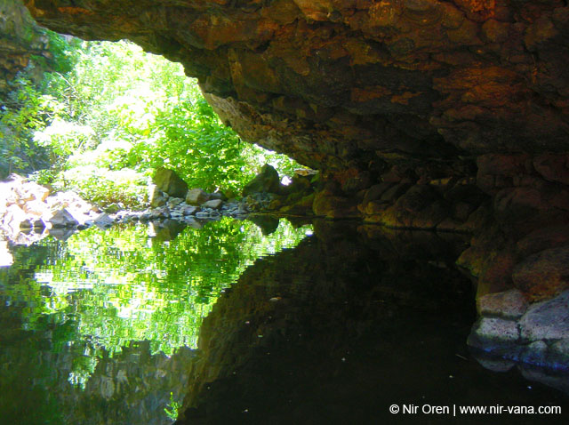 Rappelling Trek in Zavitan Stream Black Canyon