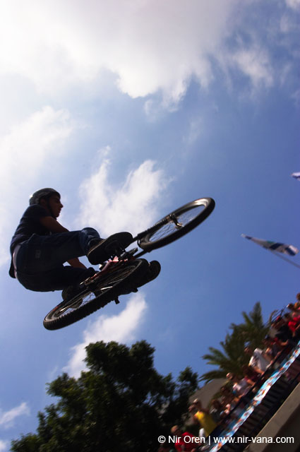 Urban Moto Music / May 2005