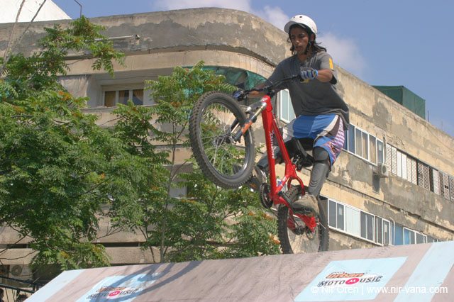 Urban Moto Music / May 2005