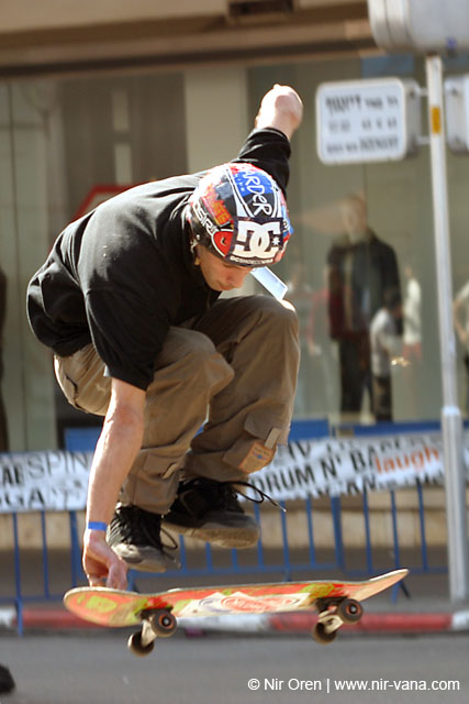 Urban Play / January 2004